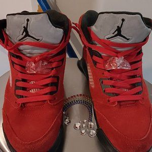 Mens 9   Air Jordan 5 Retro Raging Bull red suede hightop sneakers